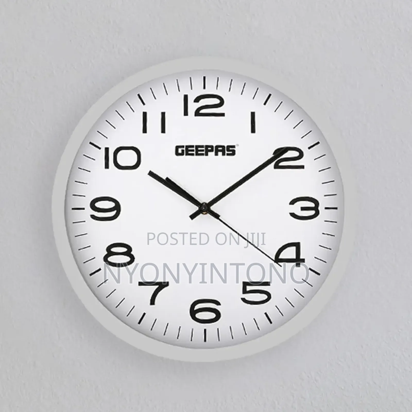 Geepas Modern, Timeless, Accurate And Silent Wall Clock Gwc26016