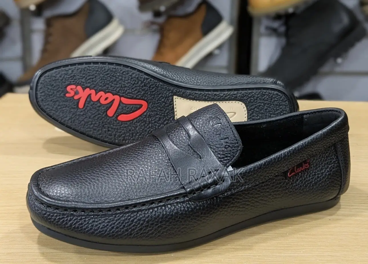 Original Men’S Black Clarks Flat Sole Leather Moccasins
