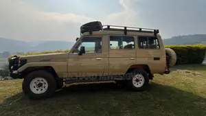 Toyota Land Cruiser 70 1993 Beige