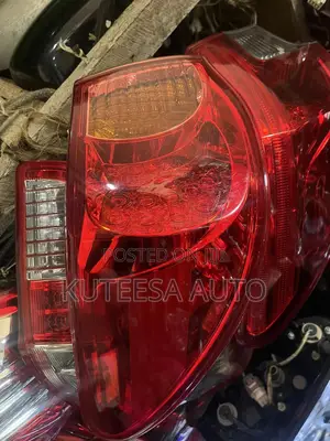 Mark X (2010 ) Backlight/Rear Light