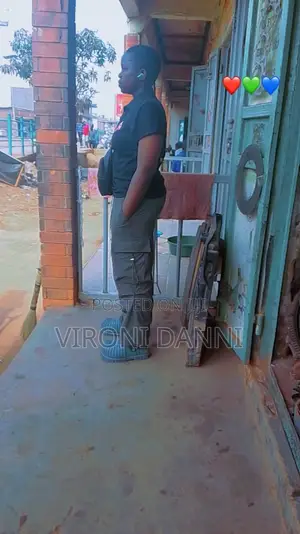 Am Requesting for a Job