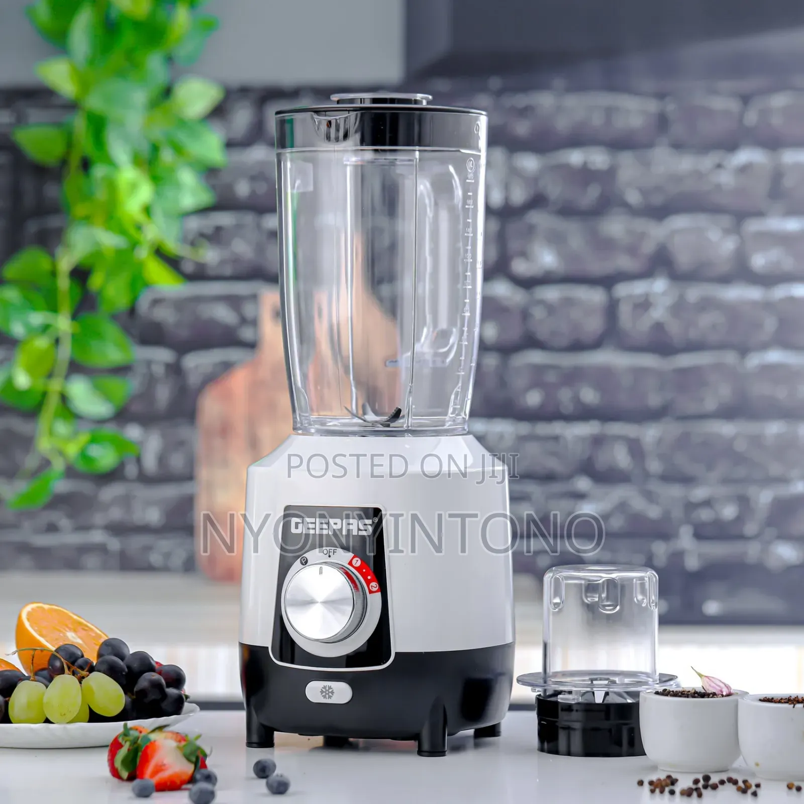 Geepas 2 In 1 Unbreakable Jar Juice Blender With Grinder