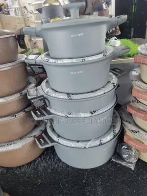 Sleek Ucc Life Cookware Set