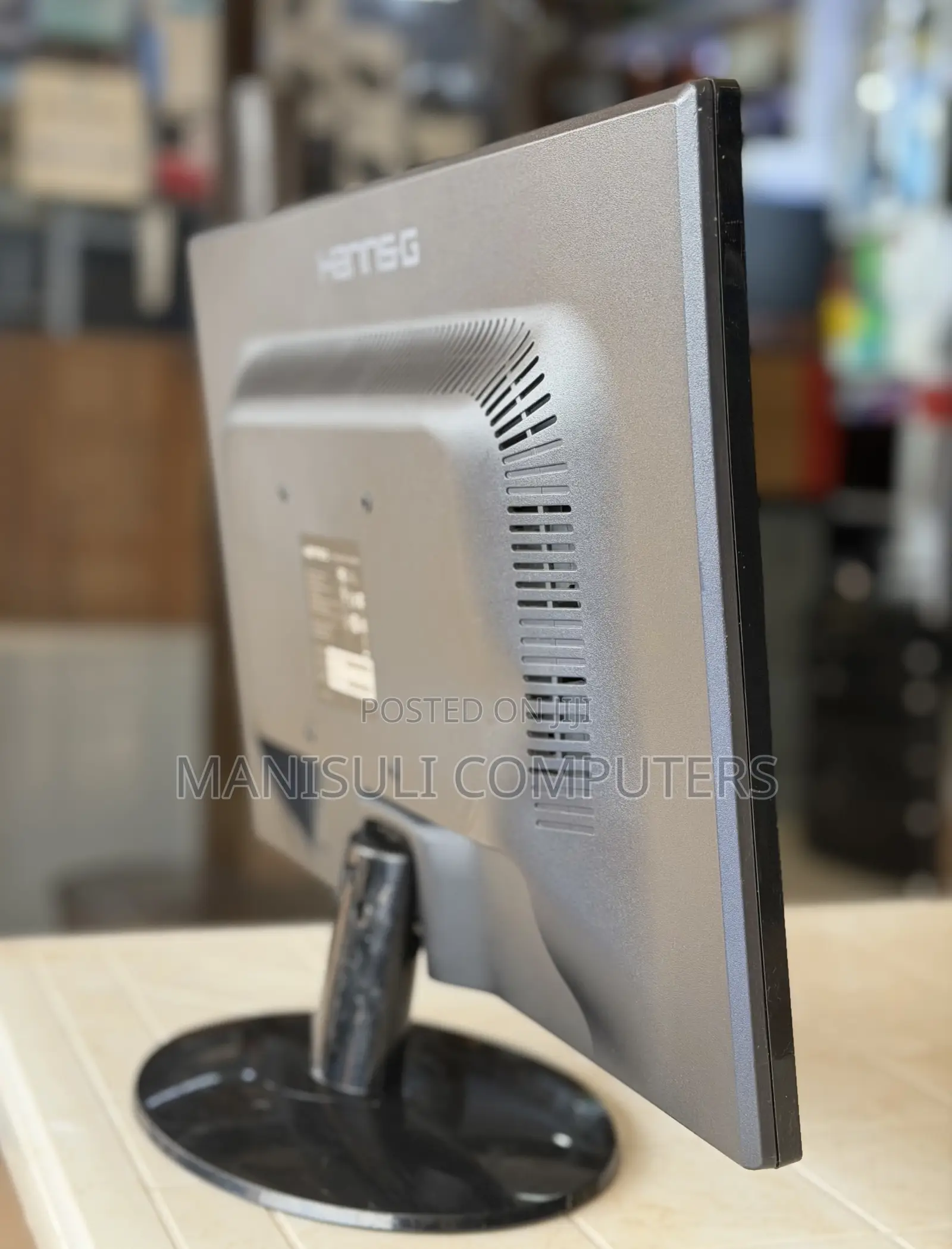 22 Inch Screen Hanns G Monitor Vga Div Display