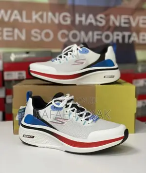 Skechers Go Run Elevate 2.0 Running Sneakers