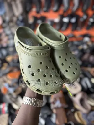 Original Men’S Green Rubber Crocs Classic Clogs