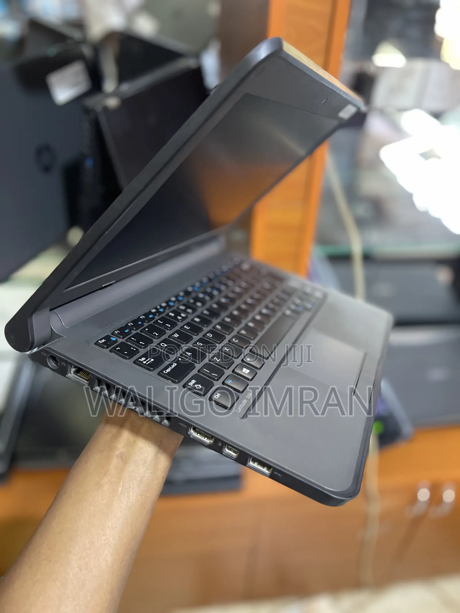 Laptop Dell Latitude 3350 8GB Intel Core i5 HDD 500GB
