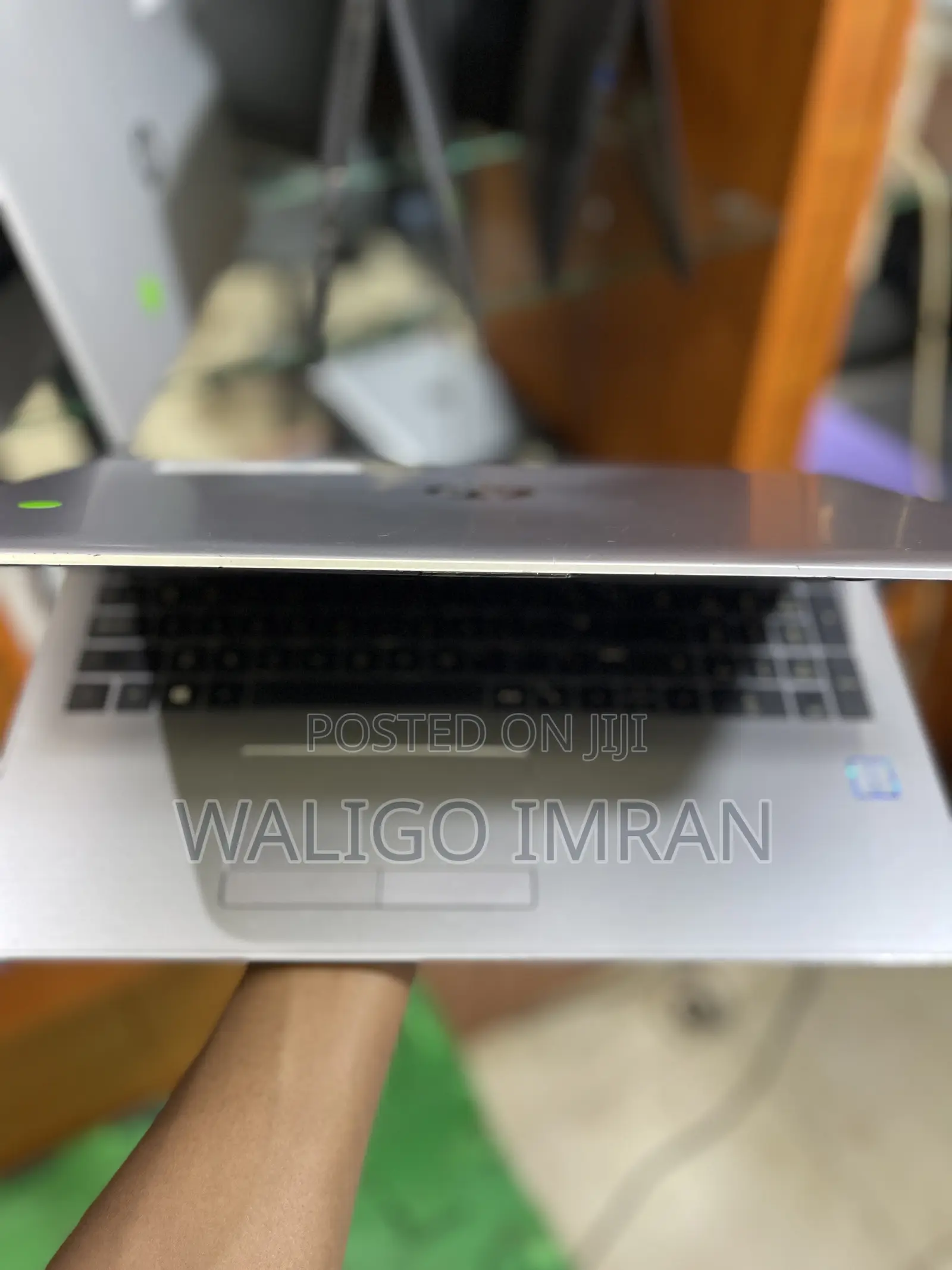 Laptop HP 250 G7 8GB Intel Core I3 HDD+SSD 256GB