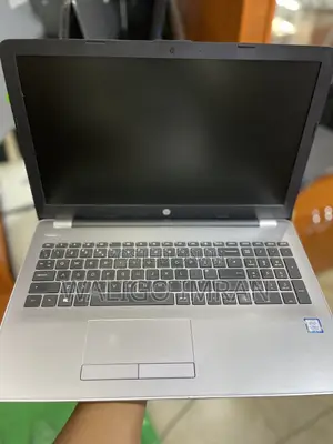 Laptop HP 250 G7 8GB Intel Core I3 HDD+SSD 256GB
