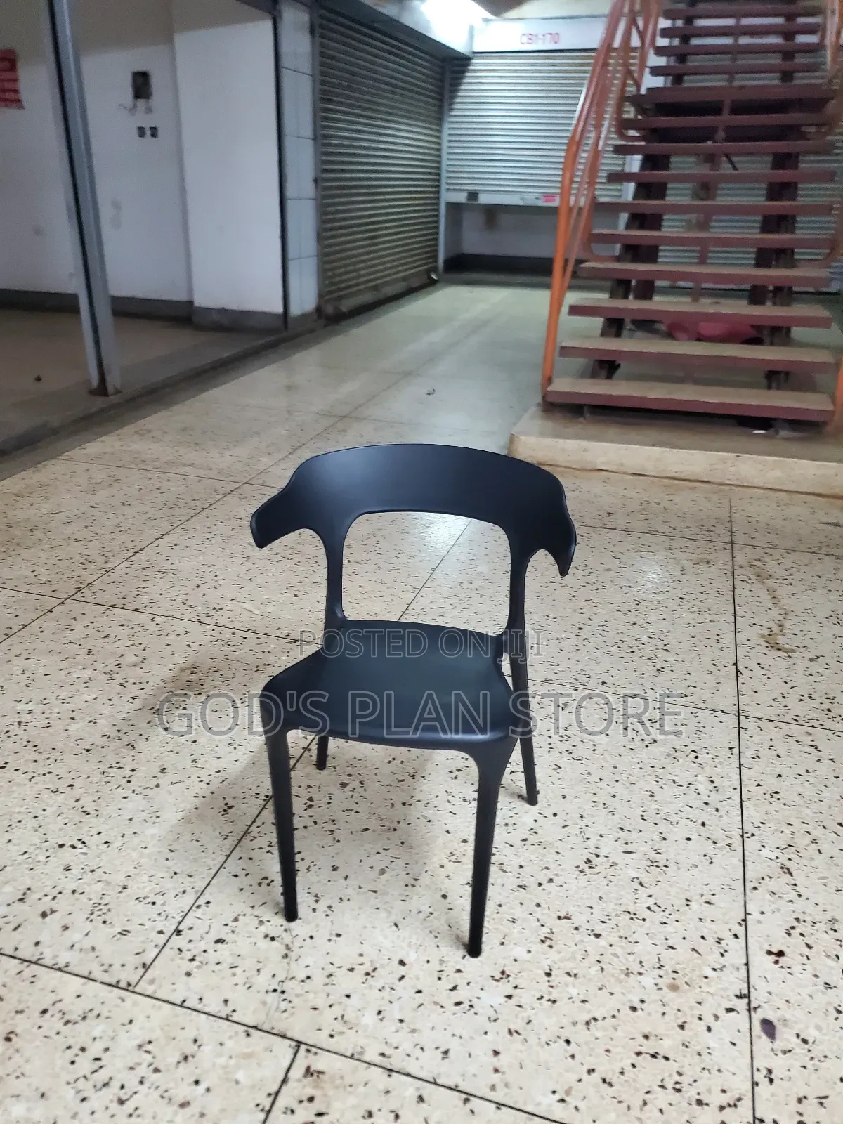 Waka Plastic Chairs Plastic Chairs