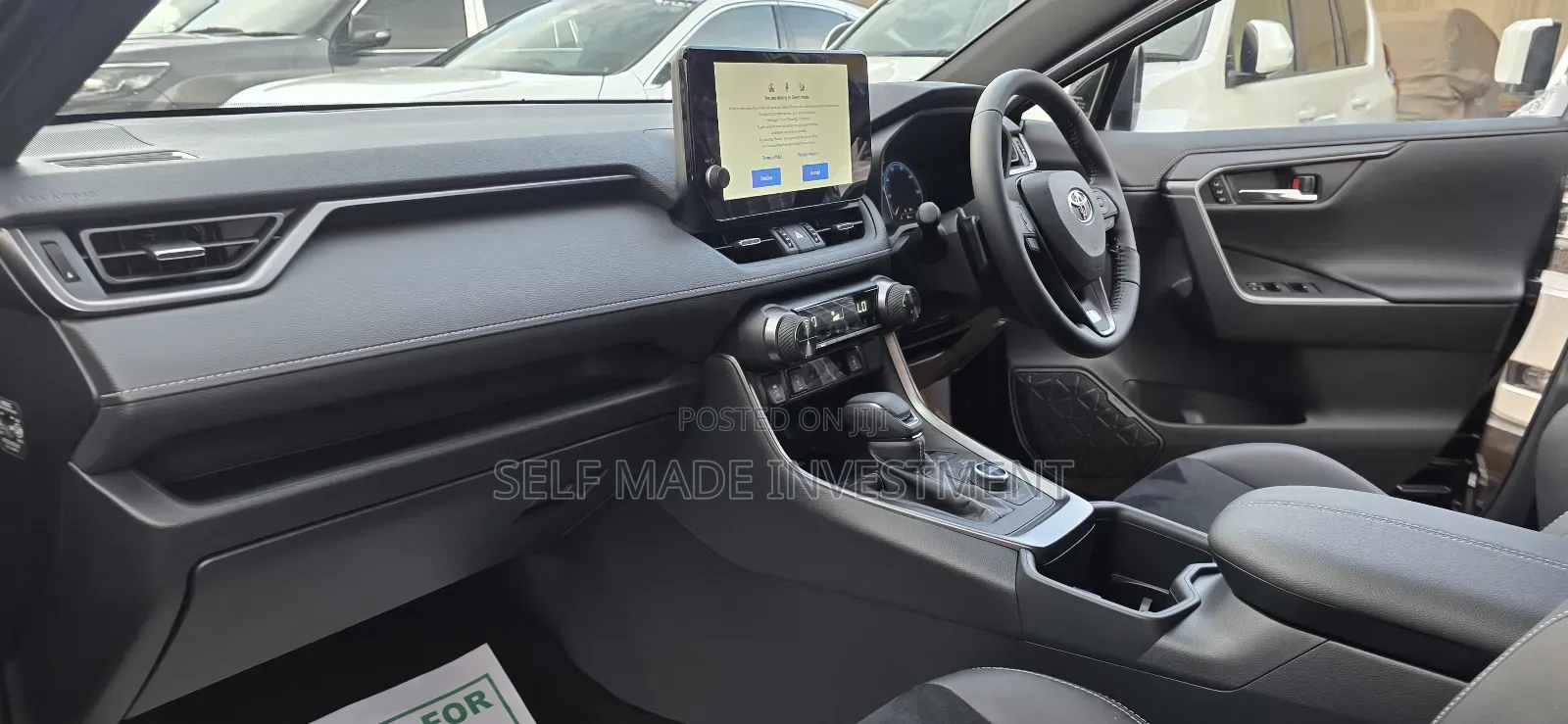 Toyota RAV4 2024 Black