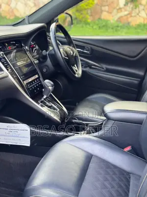 Toyota Harrier 2.0 2017 Blue
