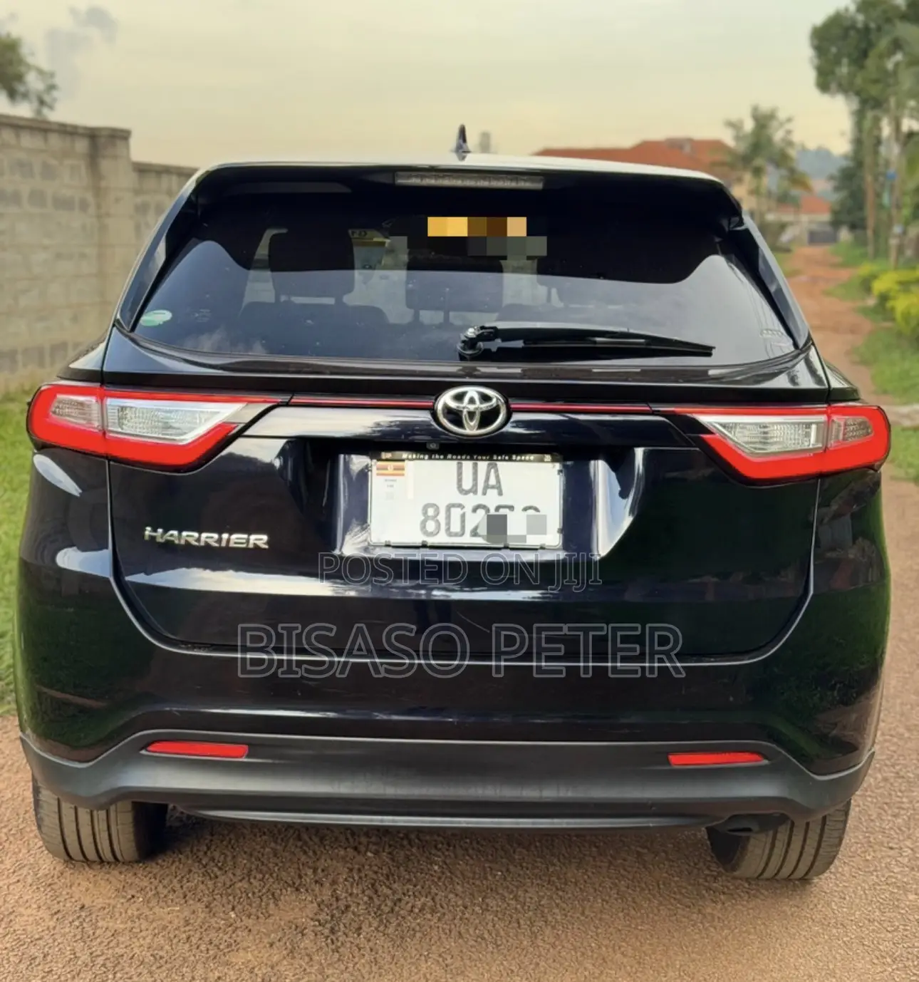 Toyota Harrier 2.0 2017 Blue