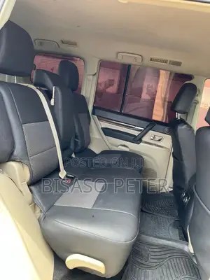 Mitsubishi Pajero 2008 White