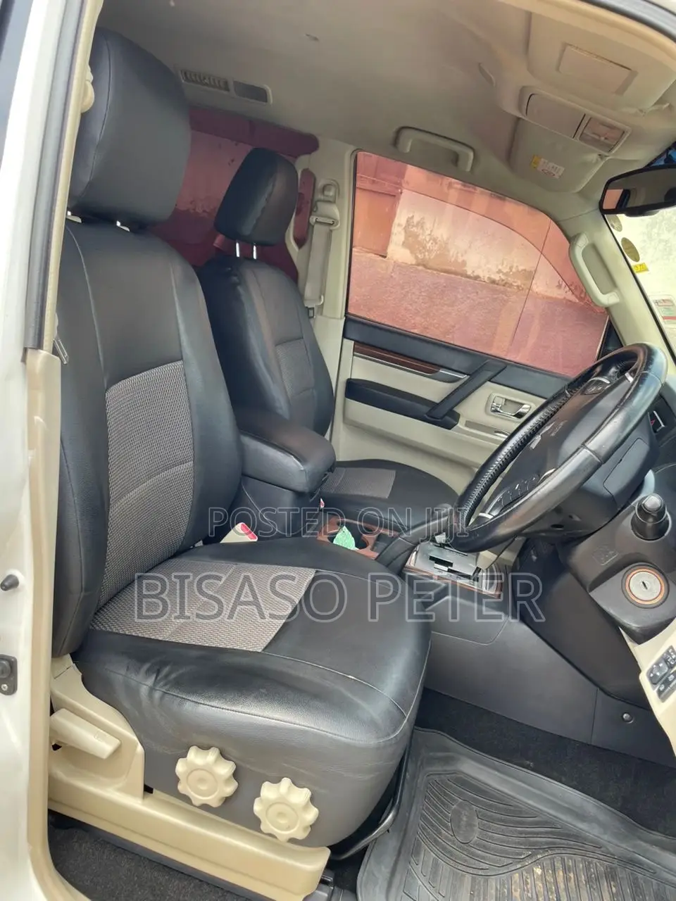 Mitsubishi Pajero 2008 White