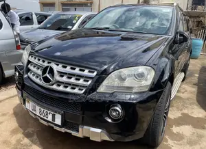 Mercedes-Benz M Class ML 350 4Matic 2011 Black