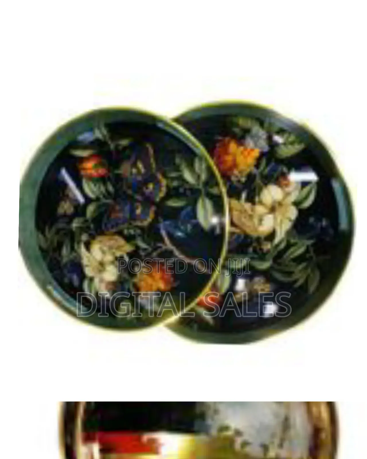 Multipurpose 2 Piece Set Round Shape Multi- Design Table Tray Plates