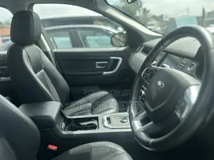 Land Rover Discovery Sport 2017 Gray