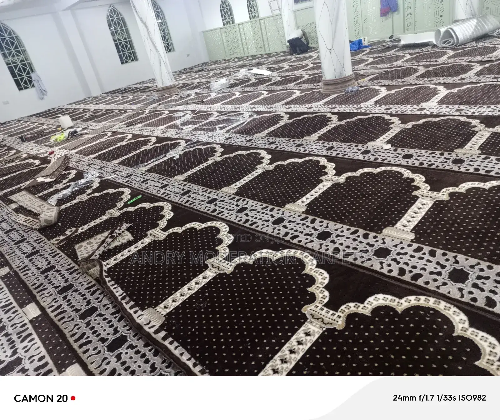 Brown Mosque Wall to Wall Woolen Carpets