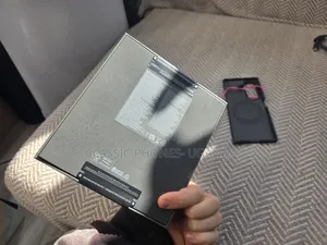 New Samsung Galaxy Z Fold7 256 GB Red