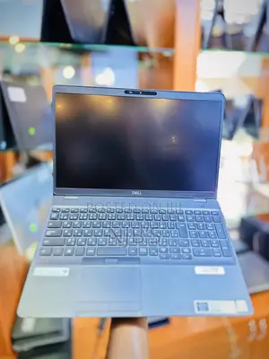 Laptop Dell Latitude 5501 16GB Intel Core I7 SSD 512GB