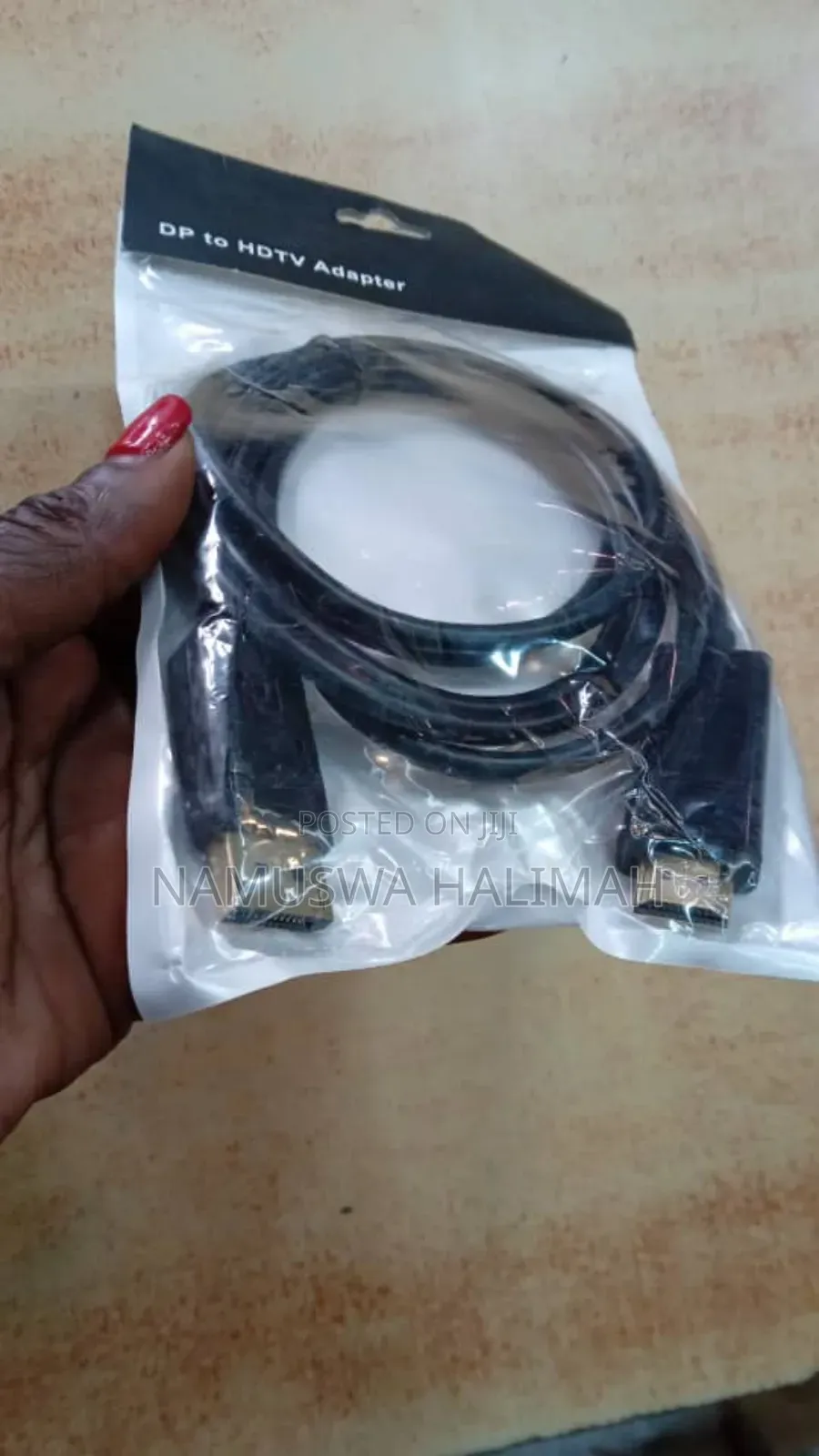 Displayport (Dp) to HDTV Adapter.
