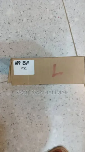 Apple 85w Ms1 Magsafe Power Adapter.