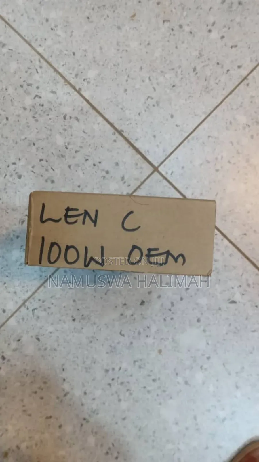 Lenovo 100w Usb-C Ac Power Adapter.