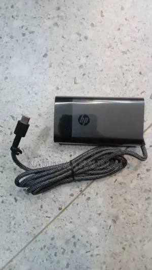 Hp 65w Laptop Charger.