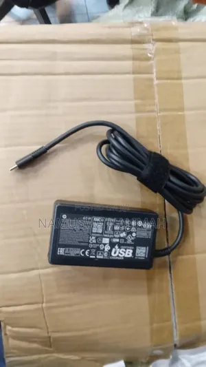Hp 65w Usb-C Lc Power Adapter.