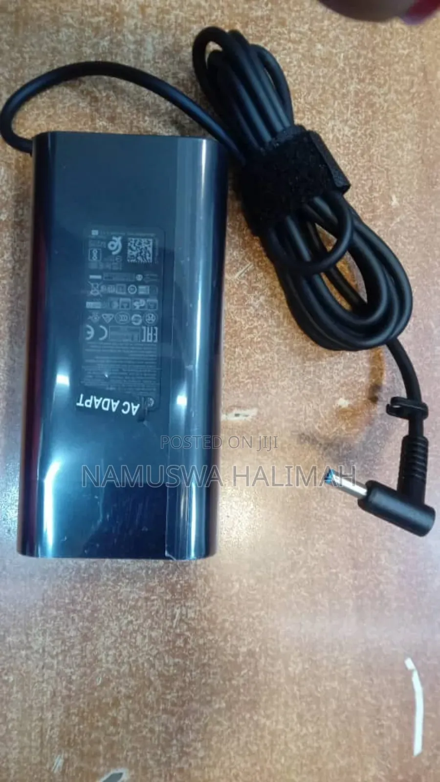 Hp 65w Laptop Adapter Blue Pin