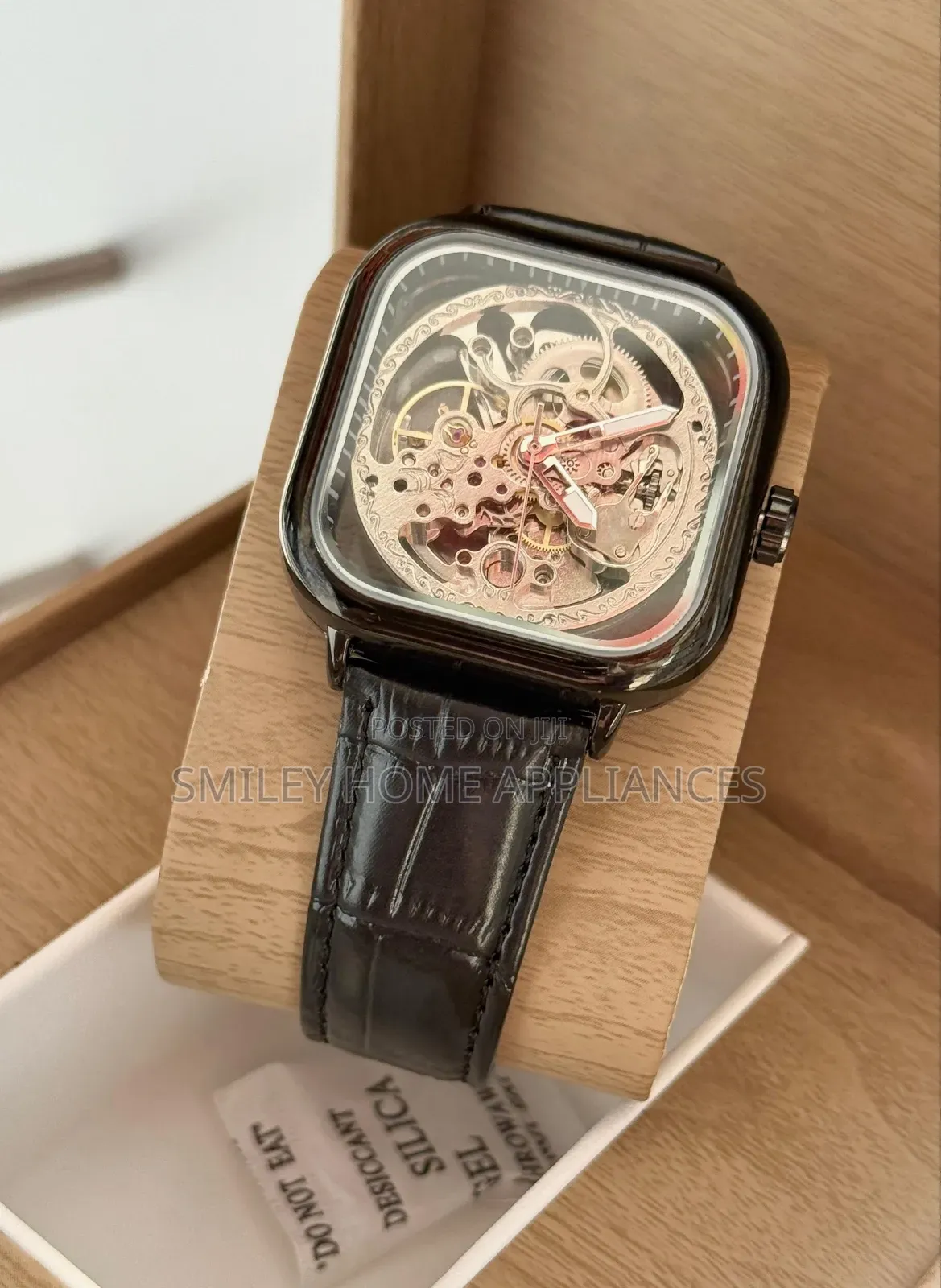Patek Philippe Men's Black Wrist Time Piece