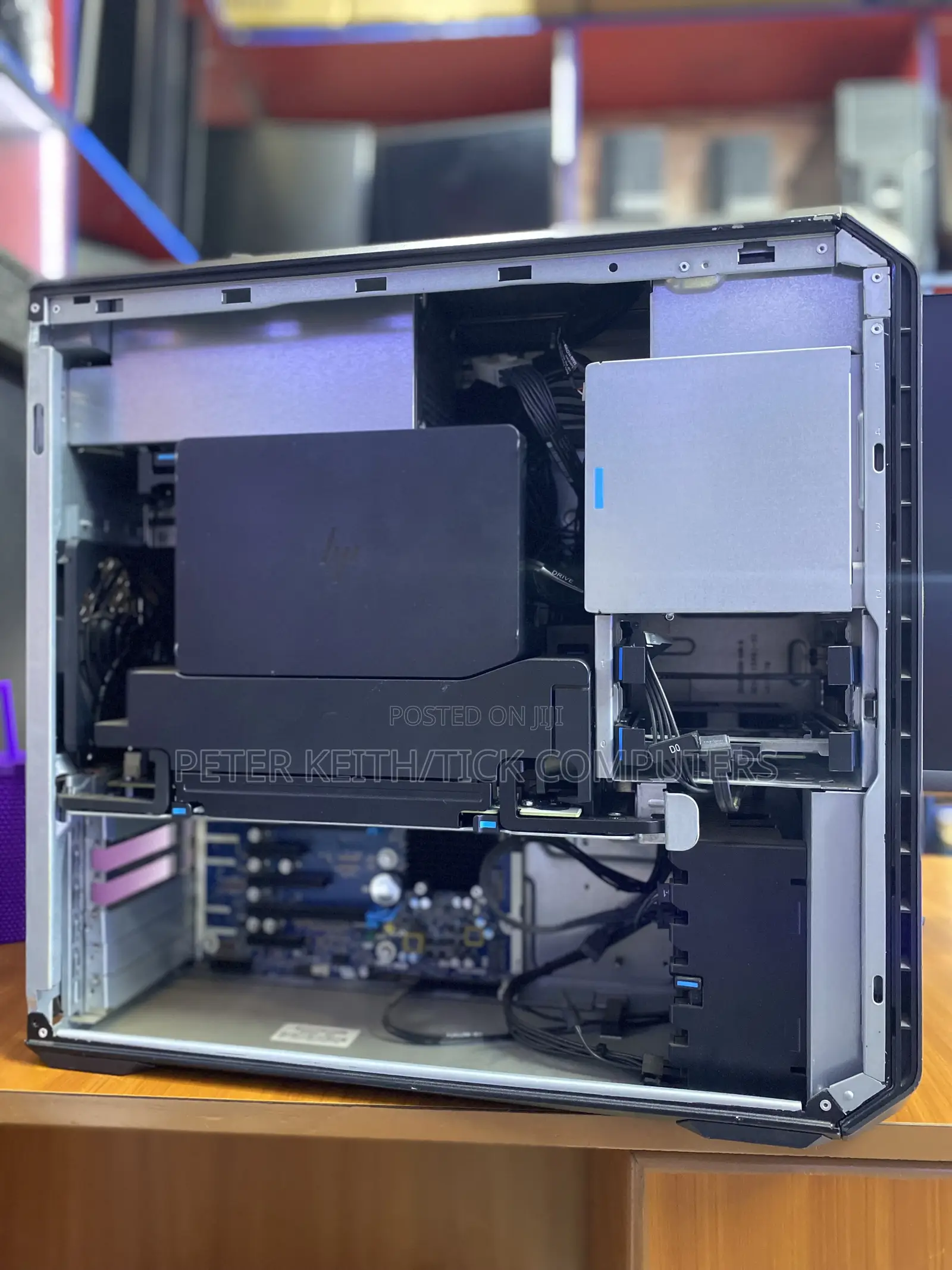 Server HP Easy Connect 32GB Intel Xeon HDD+SSD 2T