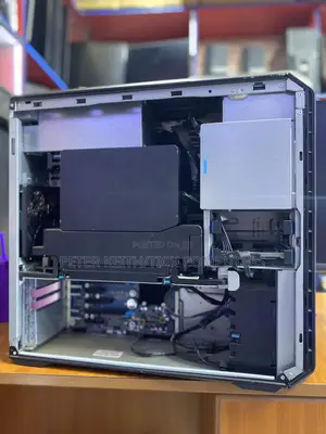 Server HP Easy Connect 32GB Intel Xeon HDD+SSD 2T