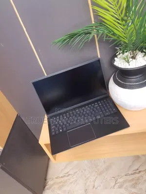 Laptop Dell Vostro 15 5568 8GB Intel Core I5 SSD 256GB