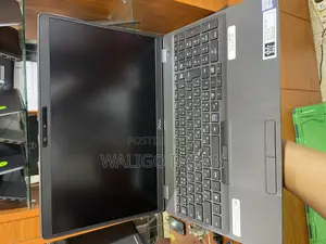 Laptop Dell Latitude 5501 8GB Intel Core I7 SSD 512GB