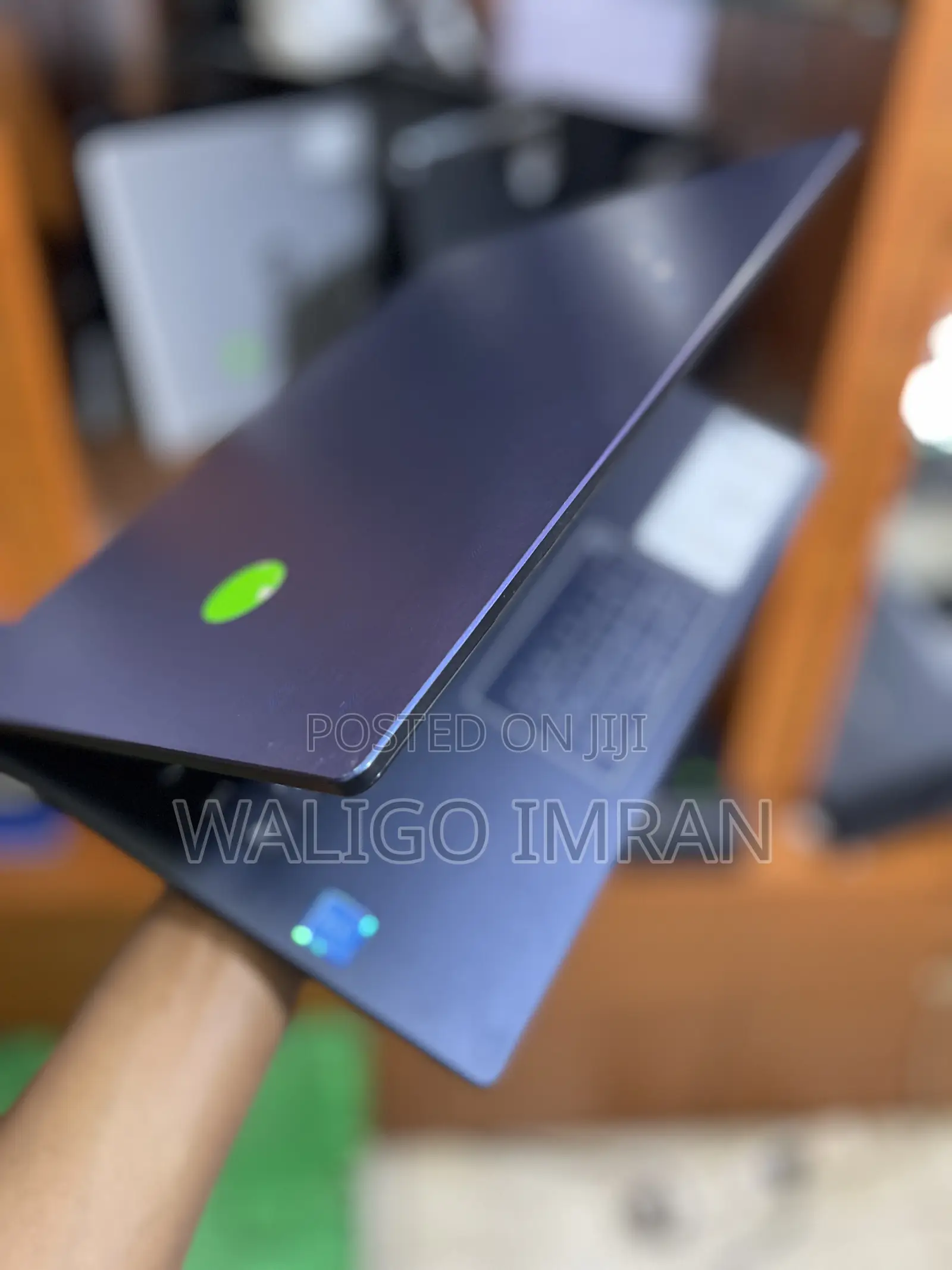 Laptop Asus Vivobook E410M 4GB Intel Celeron SSD 128GB