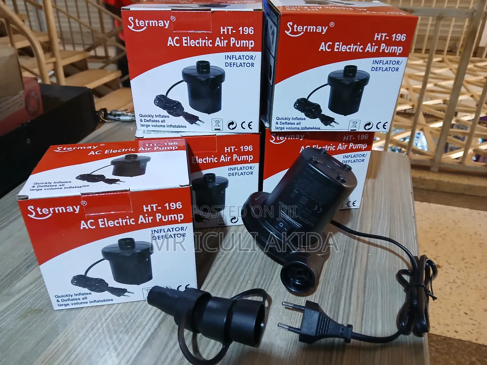 Quick Inflating and Deflating Electric Air Pump