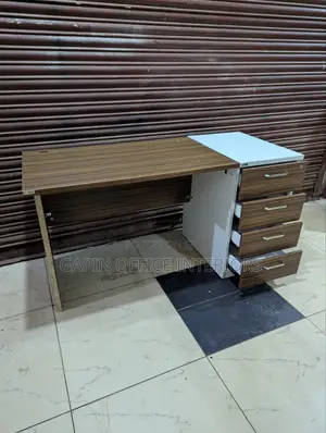 Second Hand Office Desk, 140cm // 1.4 Meters