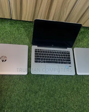 Laptop HP EliteBook 1030 G1 8GB Intel Core i5 SSD 256GB