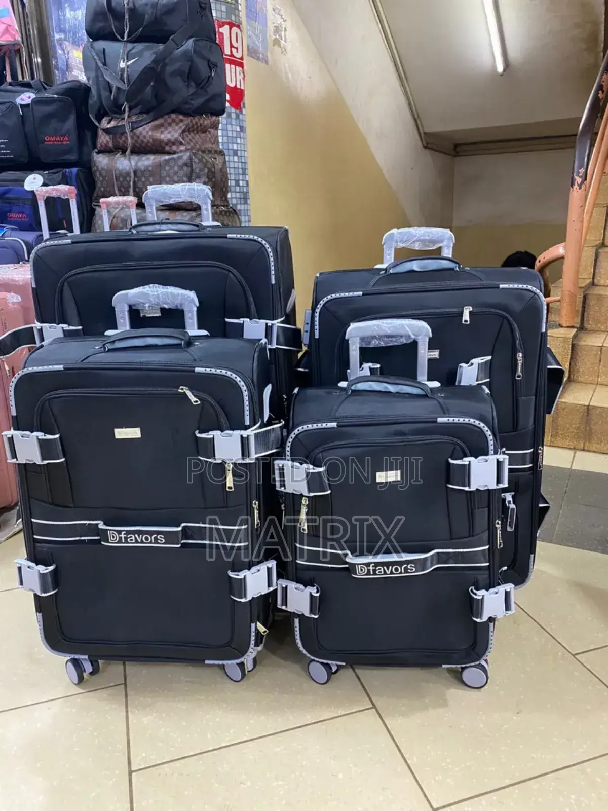 Dfavour Suitcase Big
