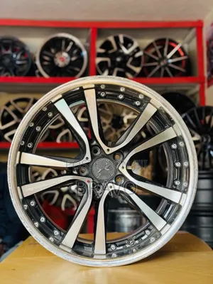 Size 19 Rims for Alphard, Harrier.