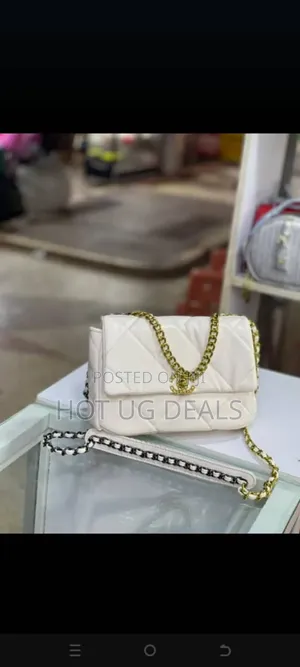 Ladies Classic Designer Handbag