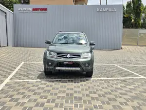 Suzuki Escudo 2016 Green