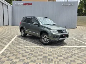 Suzuki Escudo 2016 Green