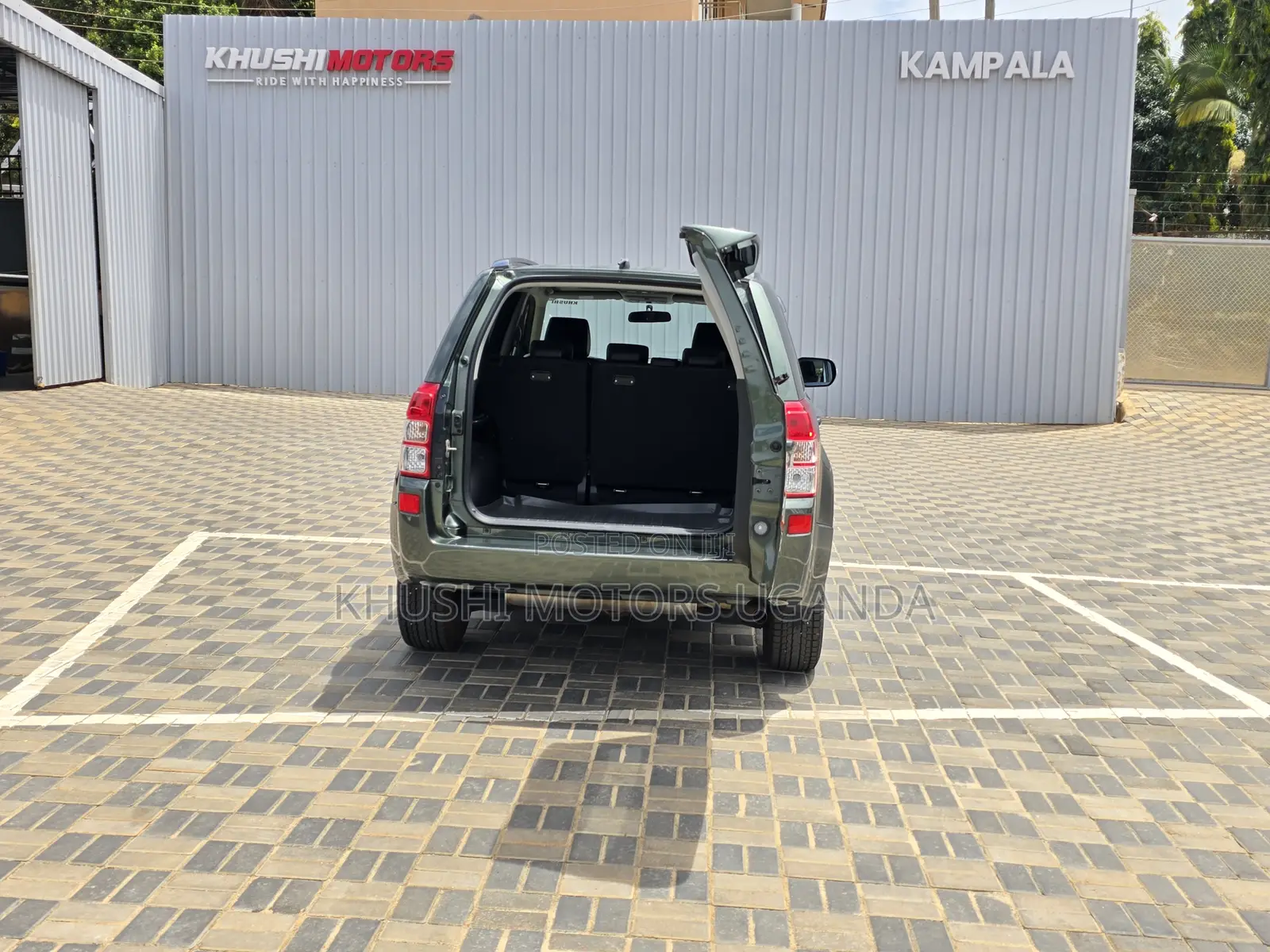 Suzuki Escudo 2016 Green