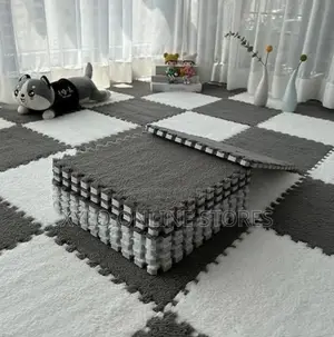 A Set Of 6 Pieces Interlocking Floor Mat 9000shs Each