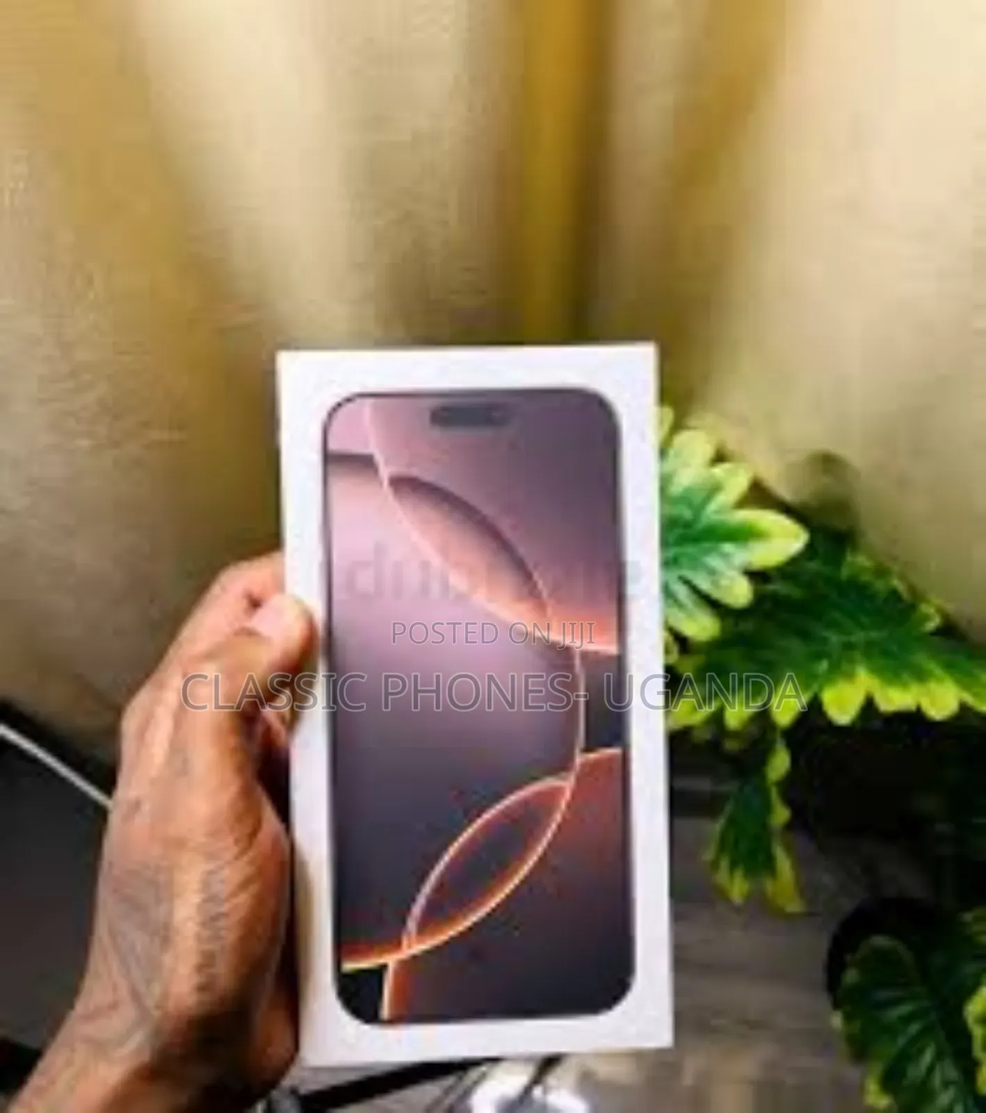 New Apple iPhone 16 Pro 256 GB Gold