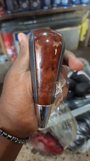 Land Cruiser Gear Knobs (Ronaldo)