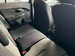Toyota IST 2016 Gray